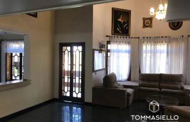 Casa em Vinhedo/SP – Condomínio Marambaia