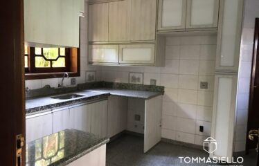 Casa em Vinhedo/SP – Condomínio Marambaia