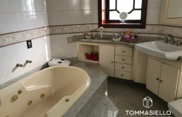 Casa em Vinhedo/SP – Condomínio Marambaia