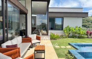 Residência Térrea Luxuosa no Condomínio Campos de Toscana – Vinhedo/SP