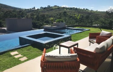 Residência Térrea Luxuosa no Condomínio Campos de Toscana – Vinhedo/SP